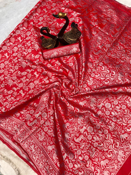 *Fabric :- LICHI SILK* Sarees