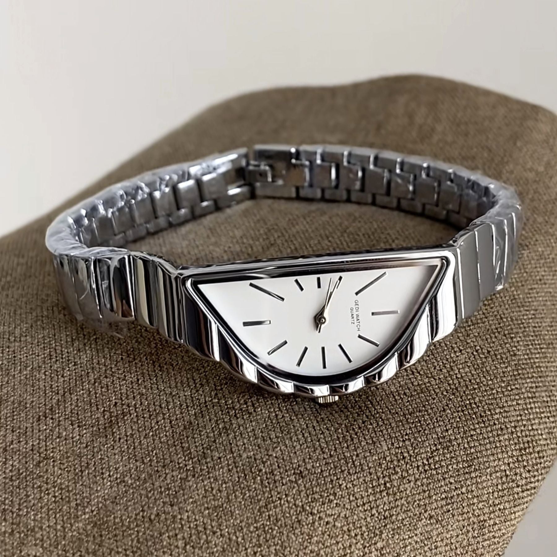 Simple Casual Women's Watch Niche High-end Sense Of Personality